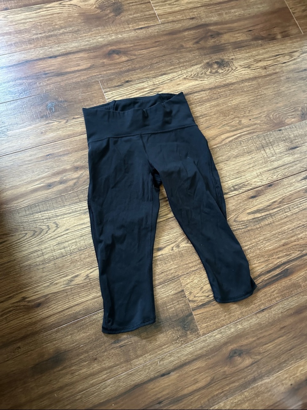 Lululemon Black Capri Leggings with High Waist
